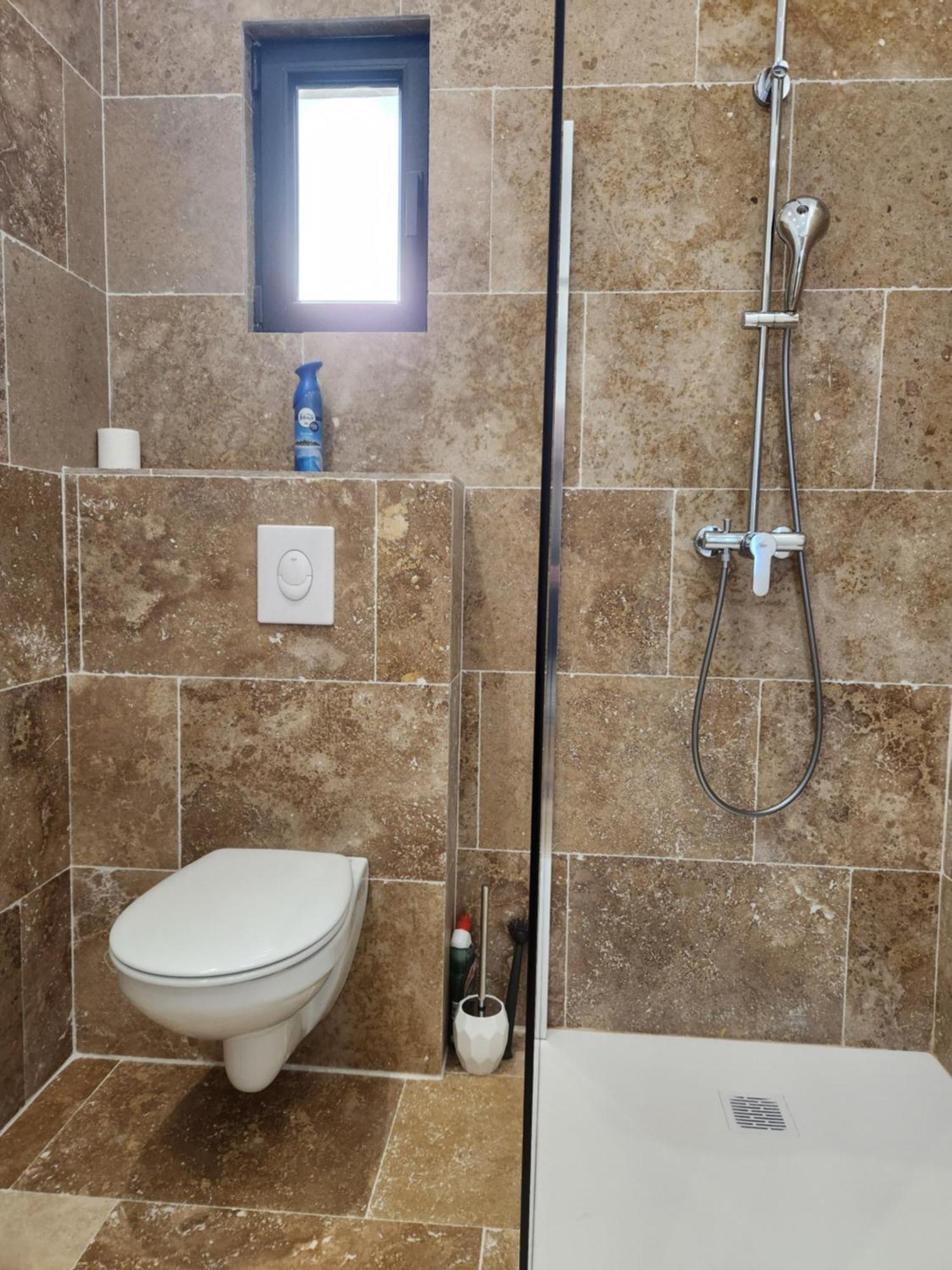Maison "Cosy" Avec Parking Prive Et Climatisation Nîmes Exteriér fotografie